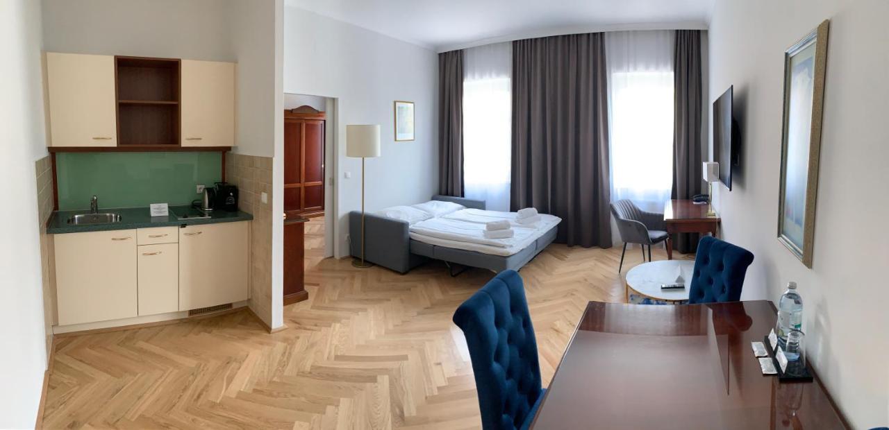 Secession An Der Oper