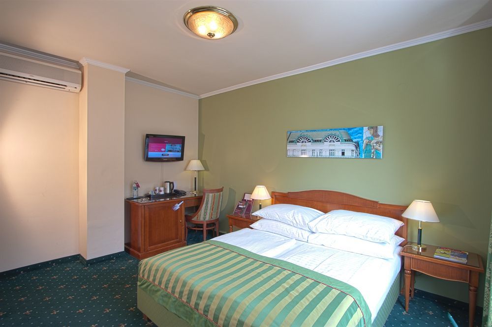 Secession An Der Oper Hotel 4*